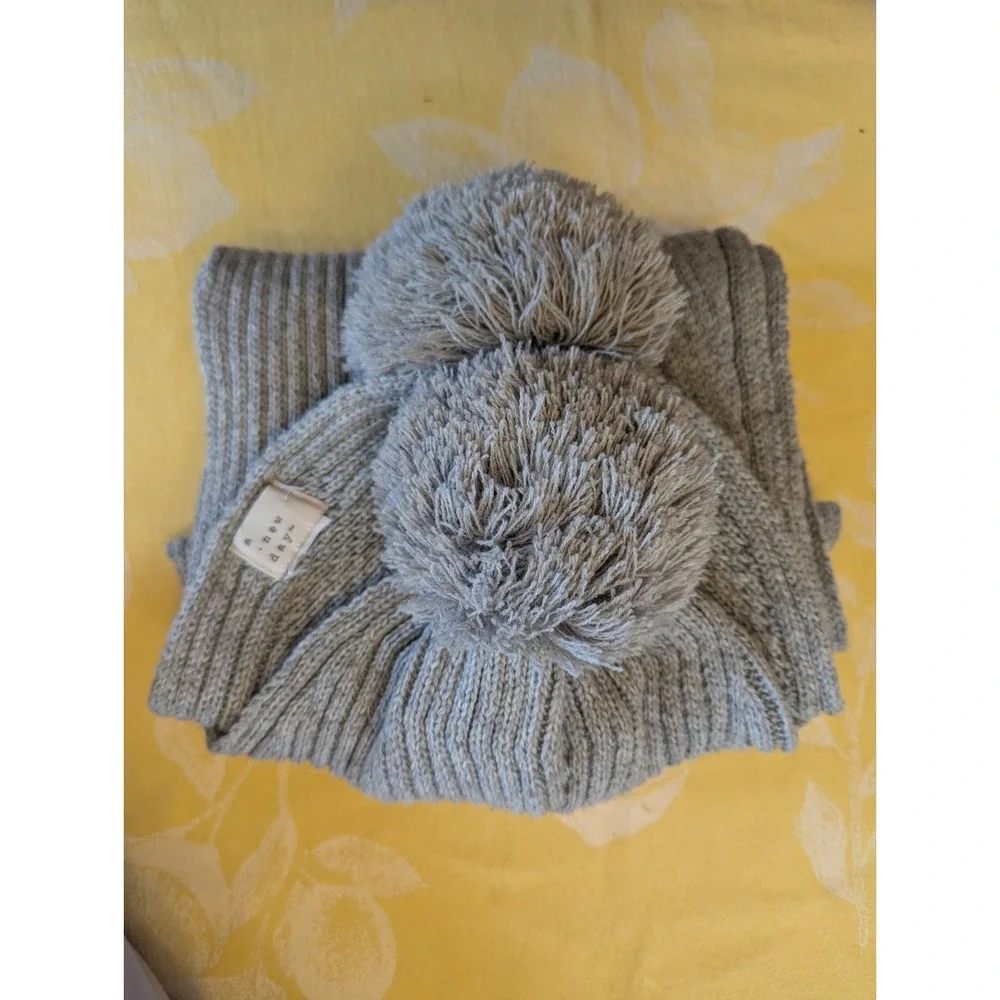 Scarf Target A New Day Ribbed Pom Womens Scarf‎ Gray